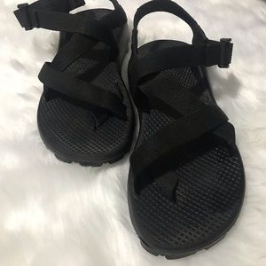 Women’s Chaco sandals (size 7)